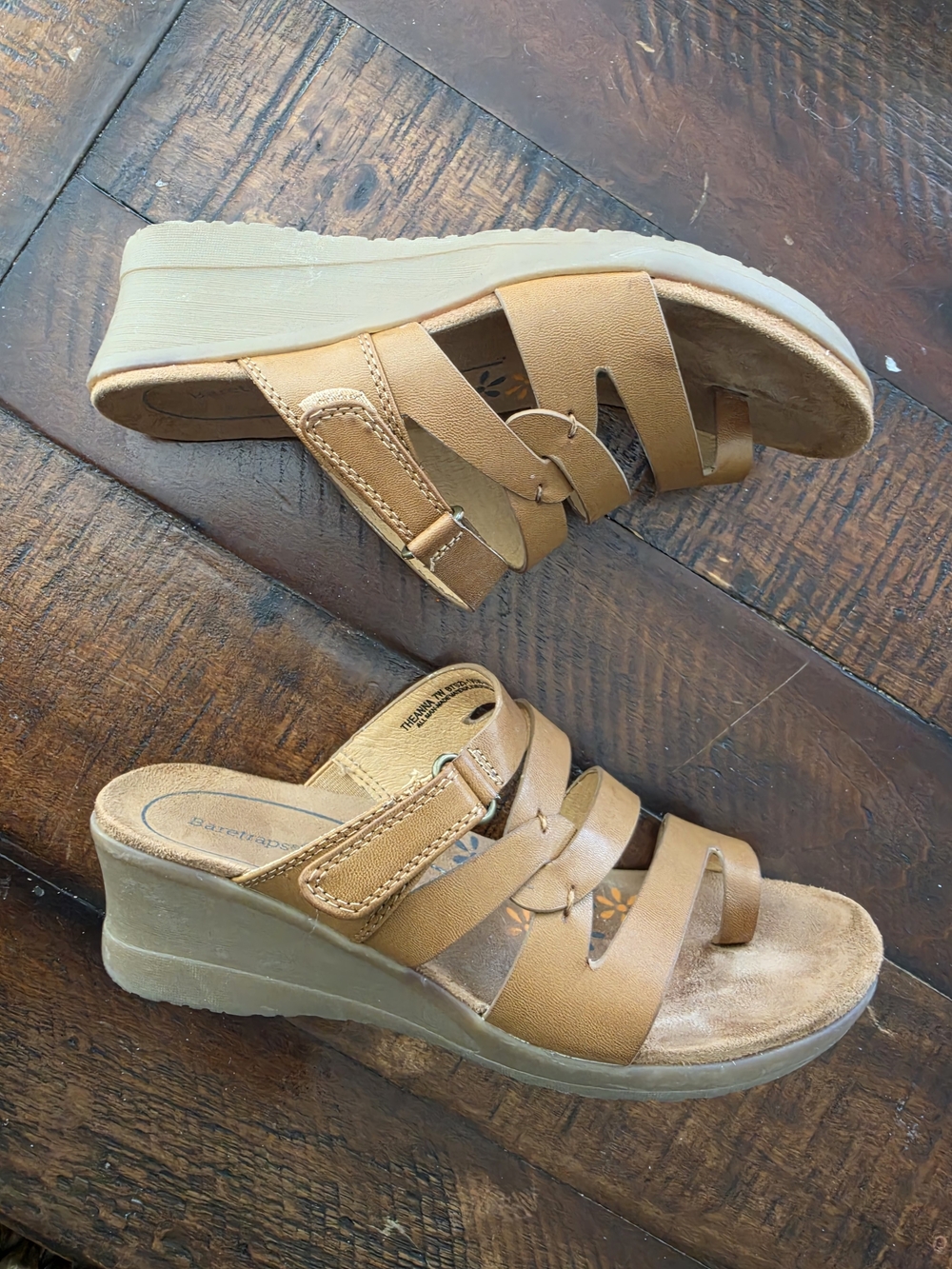 BareTraps Theanna Wedge Sandal Brown